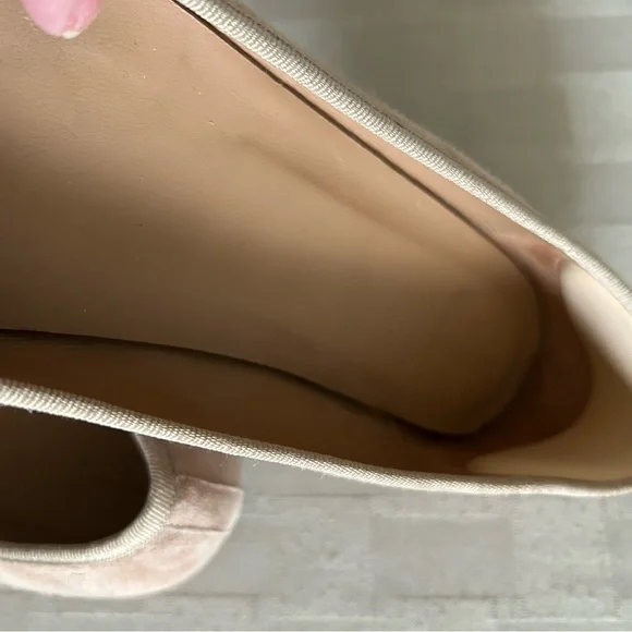 Flattered Suede Bow Ballet Flats - Picture 10 of 11
